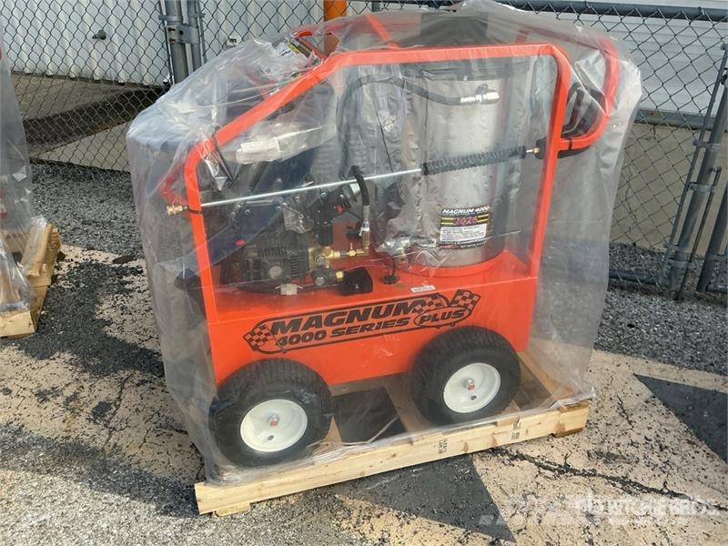 Easy-Kleen Magnum Plus 4000 Series Pressure Washer (Unused) Light pressure washers