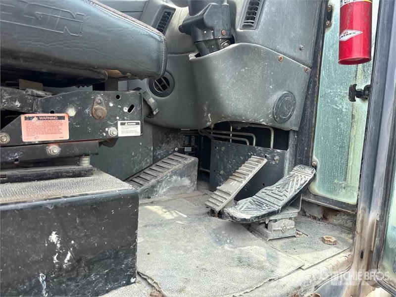 Elgin Pelican Sweeper Truck Camión de barrendero