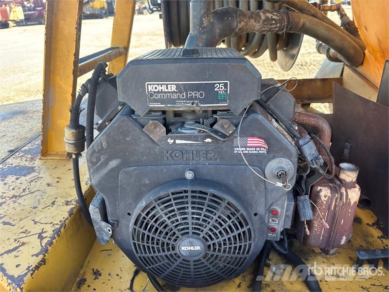Epic L90TR 900 gal Hydroseeder مكونات أخرى