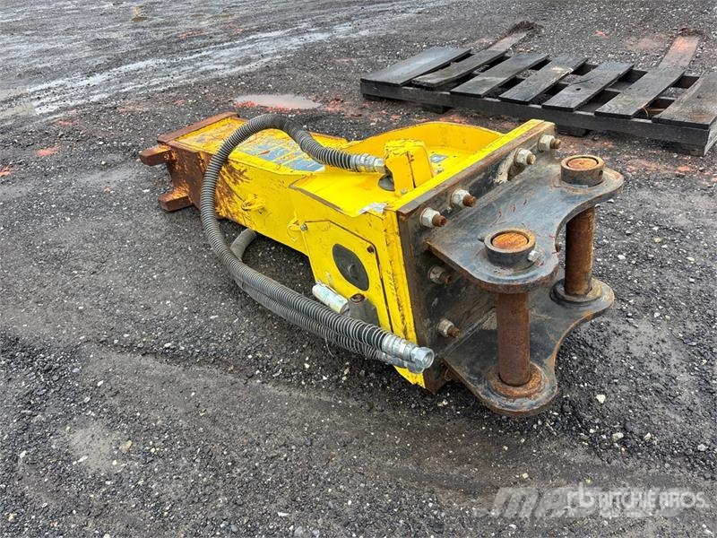 Epiroc HB2500 16 in Hydraulic Breaker Гидромолоты