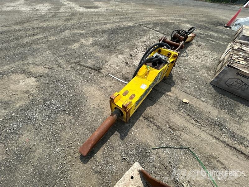 Epiroc MB1200 100 in Hydraulic Breaker Hydraulhammare