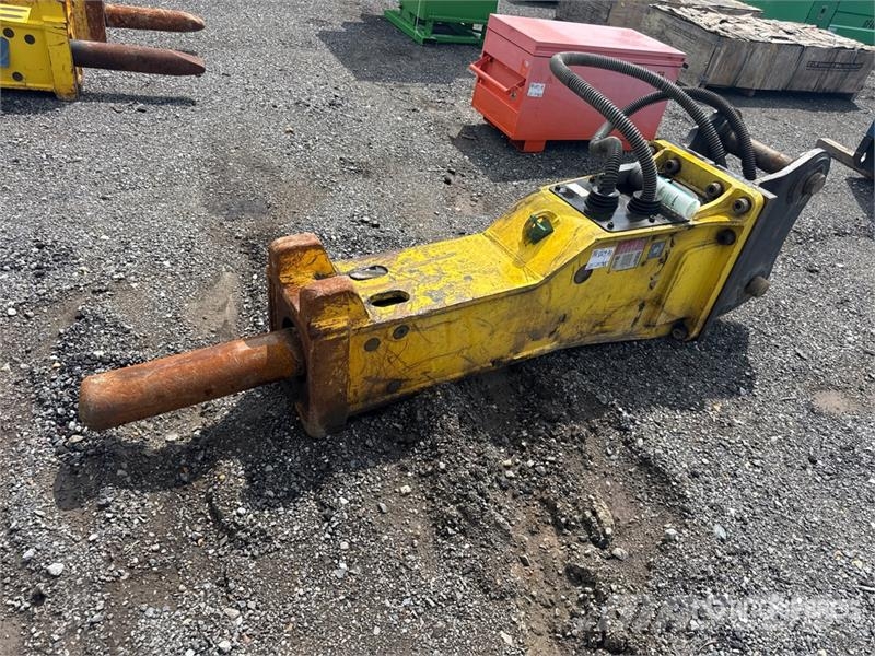 Epiroc MB1500 Hydraulic Breaker 브레이커