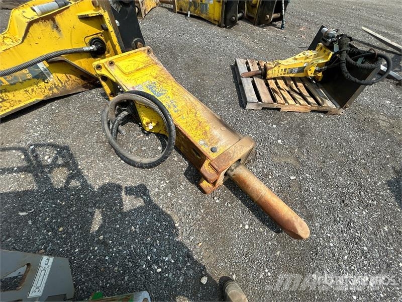 Epiroc MB1650 86 in Hydraulic Breaker 브레이커