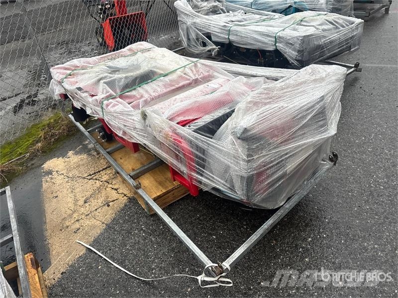 ET13-RED Electric Mini Trike (Unused) Cars