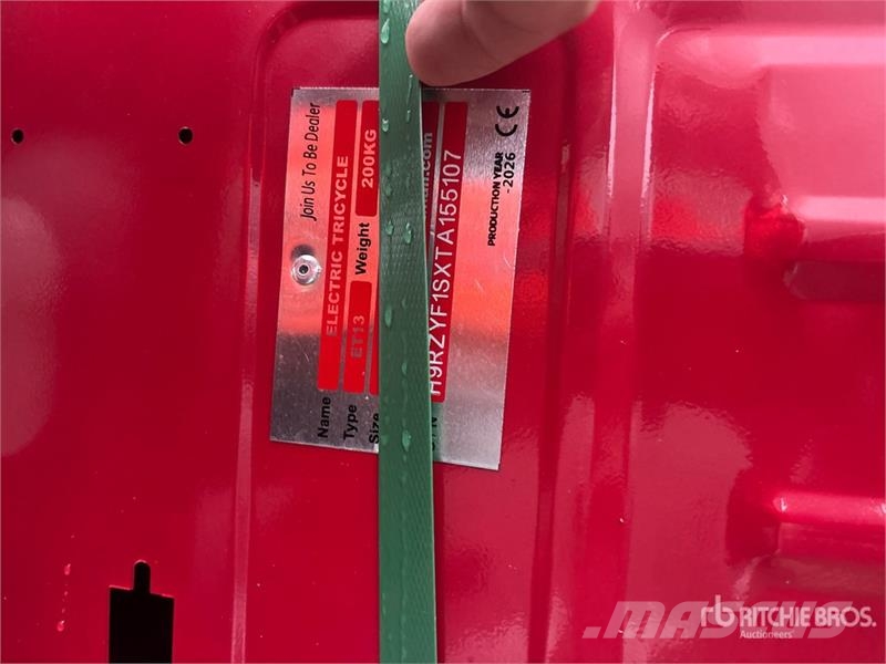 ET13-RED Electric Mini Trike (Unused) Cars