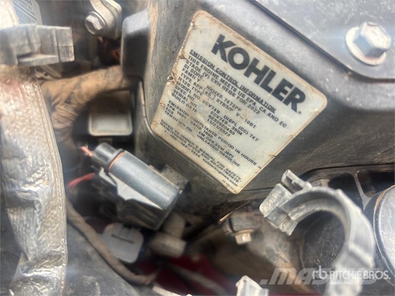 Exmark Lazer Z S-Series Zero-Turn 72 in Lawn Mower Vrtni traktor kosilnice