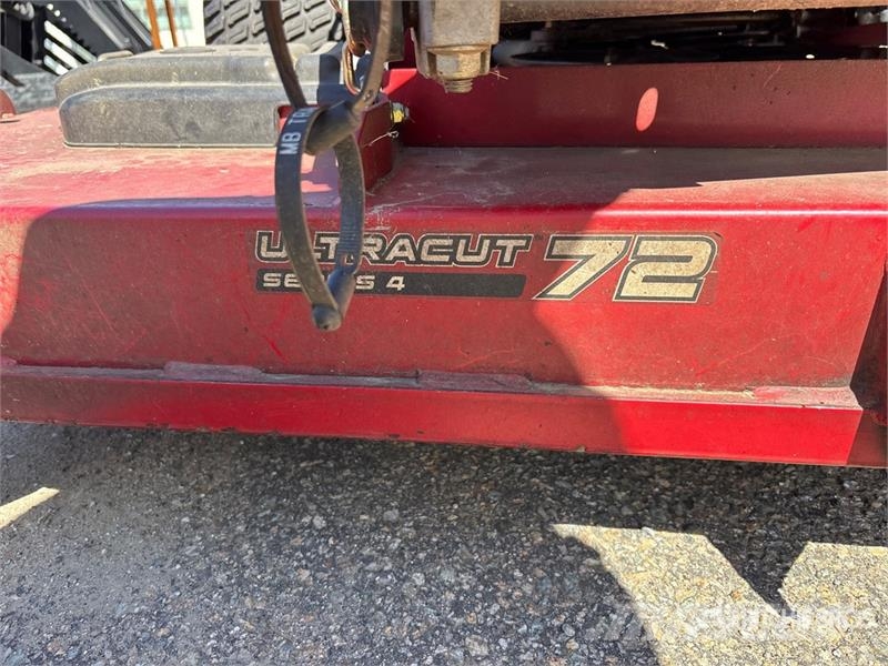 Exmark Lazer Z S-Series Zero-Turn 72 inch Lawn Mower Reitermäher