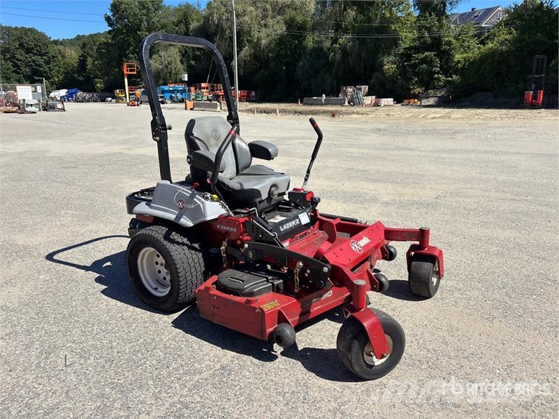 Exmark Lazer Z S-Series Zero-Turn 60 inch Lawn Mower Samochodné kosačky