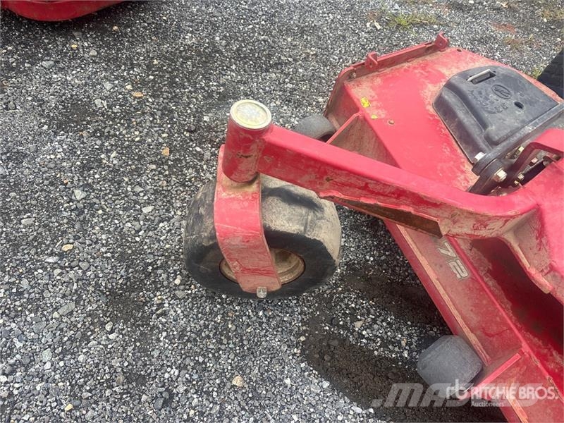 Exmark Lazer Z S-Series Zero-Turn 72 in Lawn Mower Vrtni traktor kosilnice