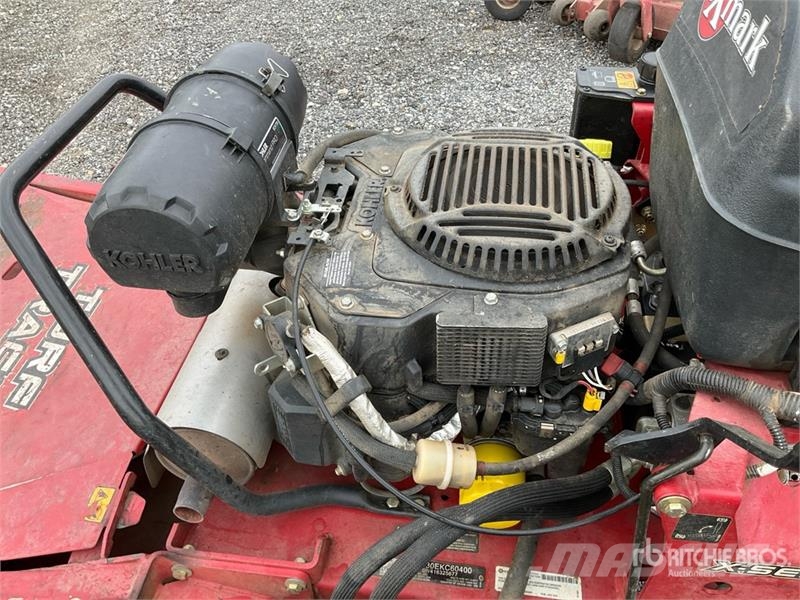 Exmark Lazer Z S-Series Walk-Behind 60 in Lawn Mower Vrtni traktor kosilnice