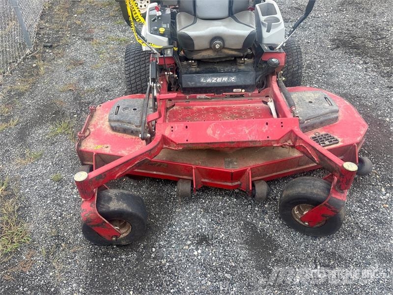 Exmark Lazer Z X-Series Zero-Turn 72 in Lawn Mower Vrtni traktor kosilnice