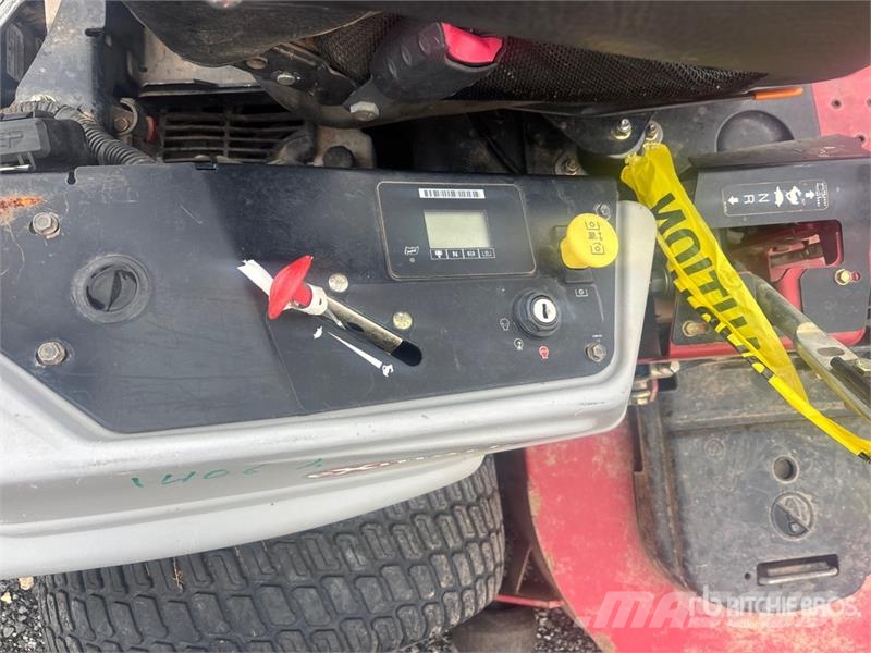 Exmark Lazer Z X-Series Zero-Turn 72 in Lawn Mower Vrtni traktor kosilnice
