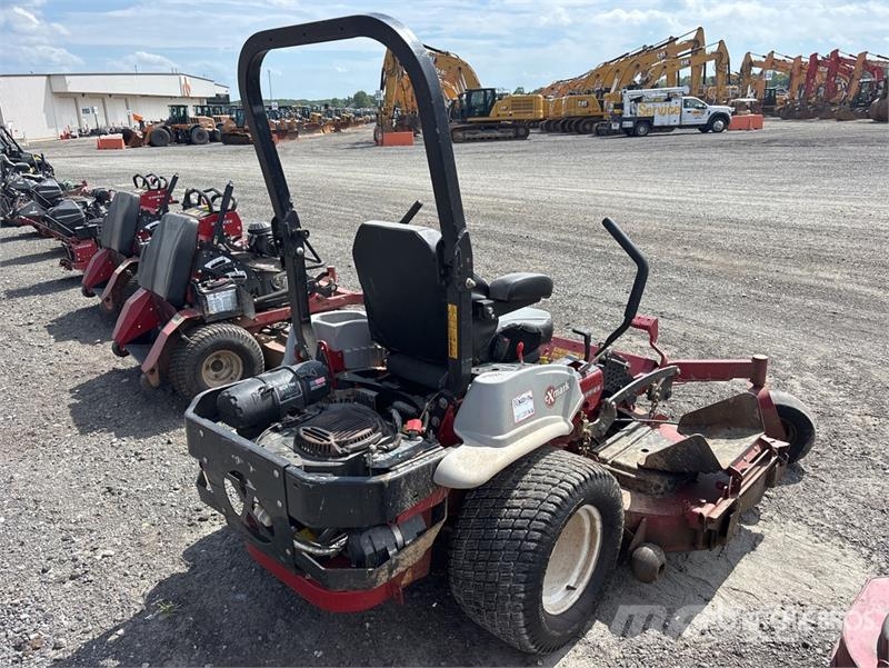 Exmark Lazer Z X-Series Ride-On 72 in Lawn Mower Rijmaaiers