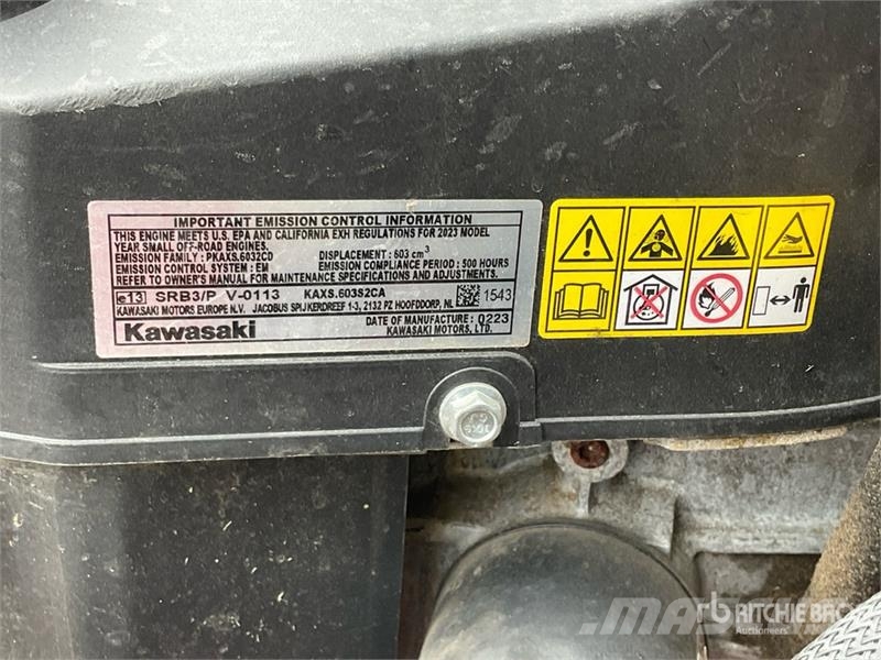 Exmark Turf Tracer S-Series Stand-On 48 in Lawn Mower Vrtni traktor kosilnice