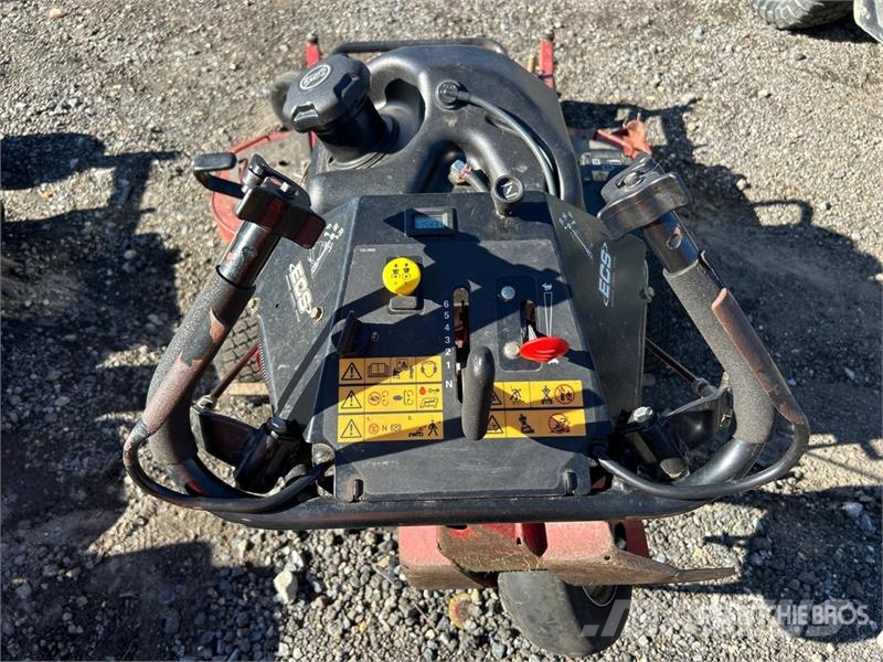 Exmark Turf Tracer S-Series Stand-On 48 in Lawn Mower ركوب الحشائش