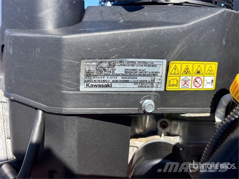 Exmark Turf Tracer S-Series Stand-On Lawn Mower Vrtni traktor kosilnice
