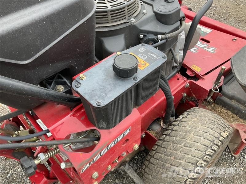 Exmark Turf Tracer S-Series Stand-On 48 in Lawn Mower Vrtni traktor kosilnice