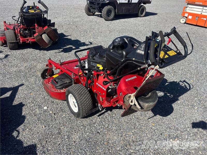 Exmark Turf Tracer S-Series 4x2 Ride-On 48 in Lawn Mower Vrtni traktor kosilnice