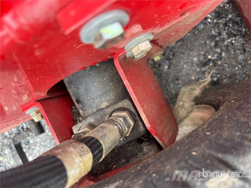 Exmark Turf Tracer S-Series 4x2 Stand-On 48 in Lawn Mower ركوب الحشائش