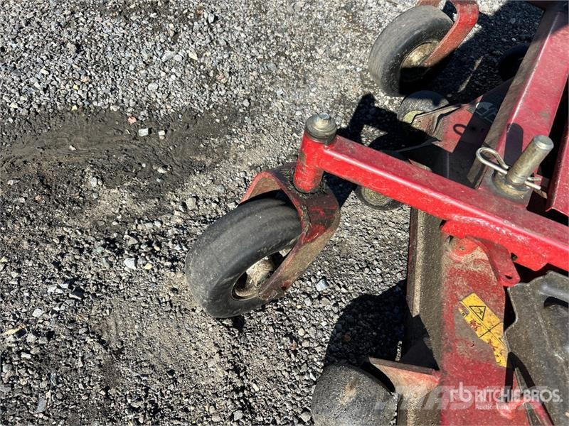Exmark Turf Tracer S-Series Stand-On 48 in Lawn Mower ركوب الحشائش