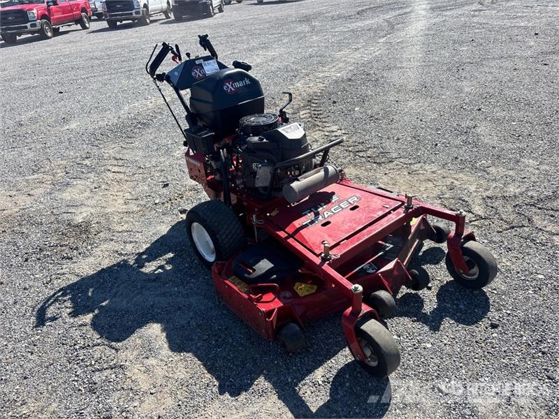 Exmark Turf Tracer S-Series Stand-On Lawn Mower Vrtni traktor kosilnice