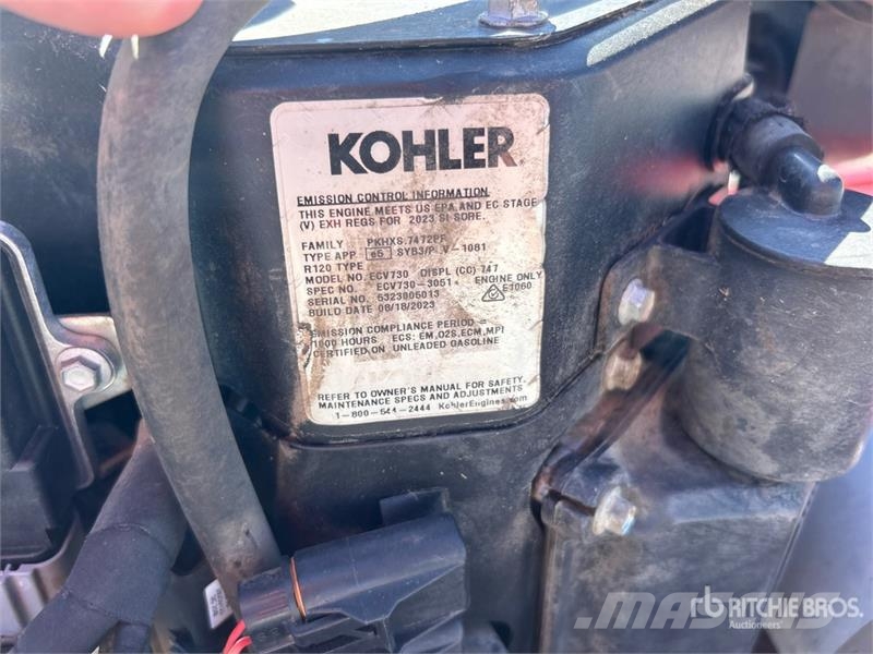 Exmark Turf Tracer X-Series Stand-On Lawn Mower Vrtni traktor kosilnice