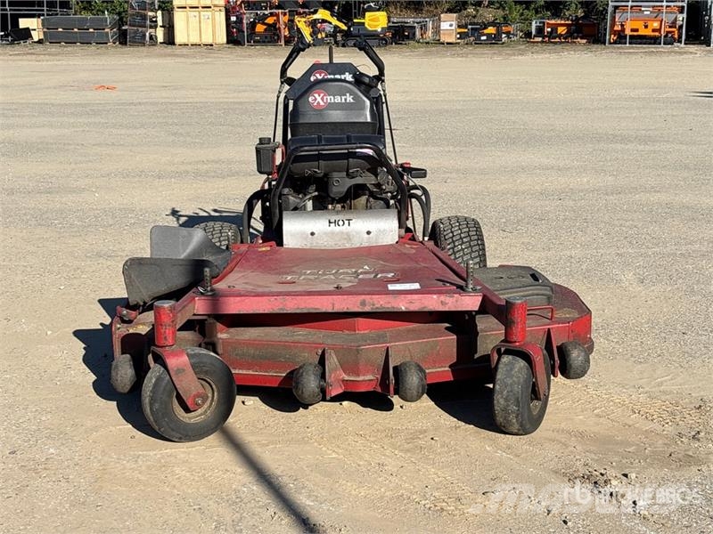 Exmark Turf Tracer X-Series Stand-On Lawn Mower ركوب الحشائش