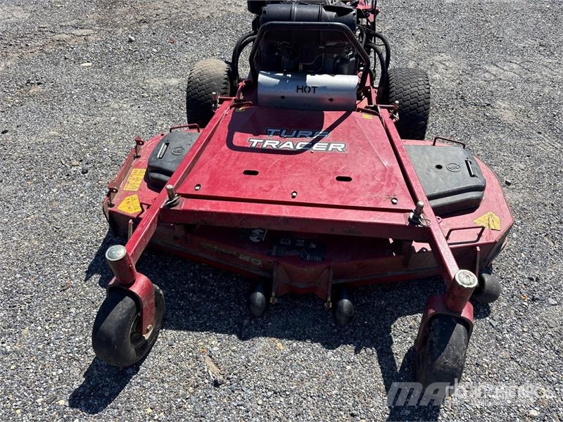 Exmark Turf Tracer X-Series 4x2 Stand-On Lawn Mower Vrtni traktor kosilnice
