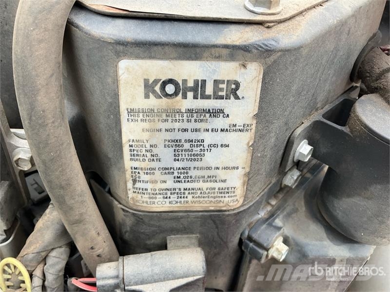 Exmark Turf Tracer X-Series Stand-On Lawn Mower Vrtni traktor kosilnice