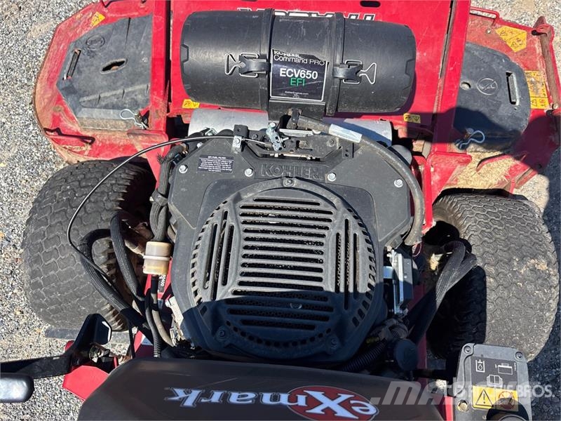 Exmark Turf Tracer X-Series 4x2 Ride-On Lawn Mower Vrtni traktor kosilnice