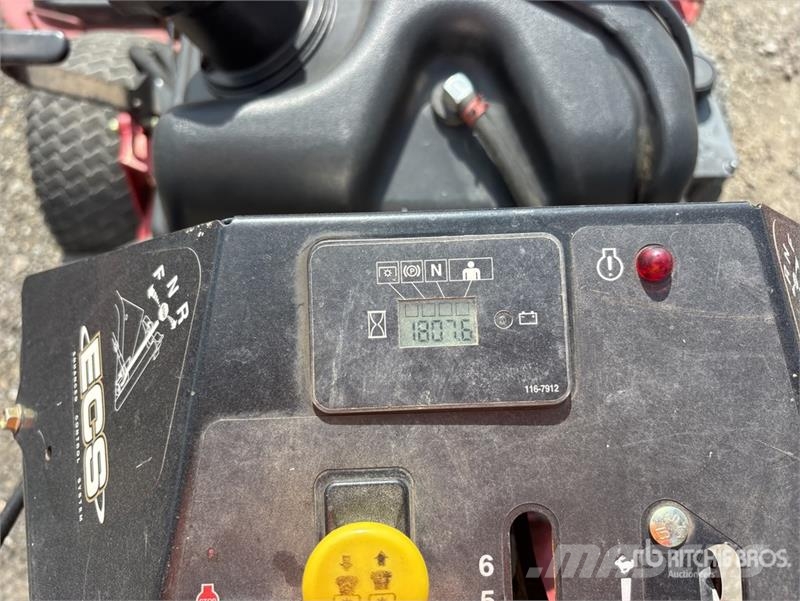 Exmark Turf Tracer X-Series Walk-Behind Lawn Mower Rijmaaiers