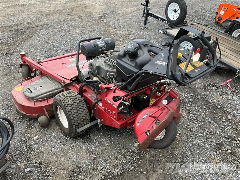 Exmark Turf Tracer X-Series Stand-On Lawn Mower Vrtni traktor kosilnice
