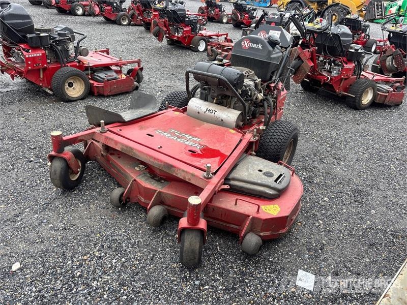 Exmark Turf Tracer X-Series 4x2 Stand-On Lawn Mower ركوب الحشائش