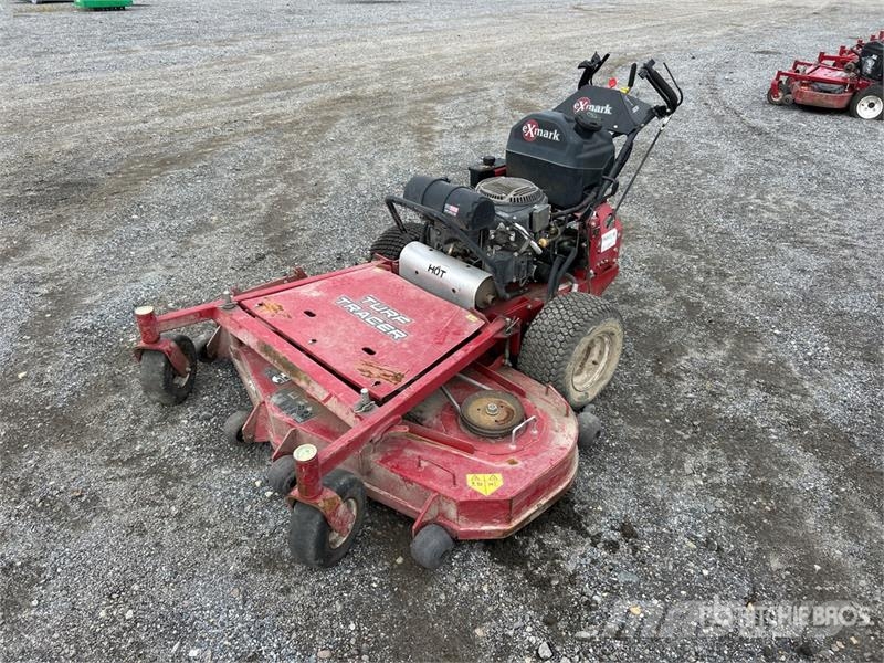 Exmark Turf Tracer X-Series Stand-On Lawn Mower 騎乘式割草機
