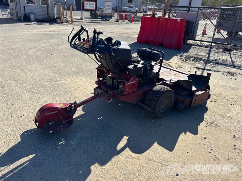 Exmark Turf Tracer X-Series Stand-On Lawn Mower ركوب الحشائش