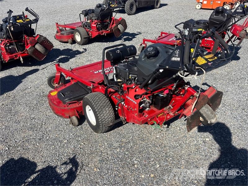 Exmark Turf Tracer X-Series 4x2 Ride-On Lawn Mower Vrtni traktor kosilnice