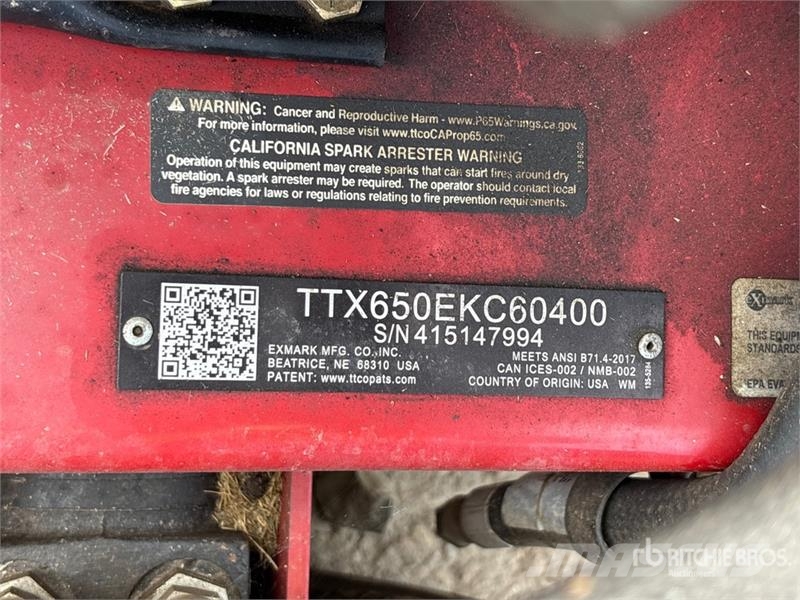 Exmark Turf Tracer X-Series Stand-On 60 in. Lawn Mower Vrtni traktor kosilnice