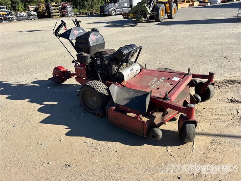 Exmark Turf Tracer X-Series Stand-On Lawn Mower ركوب الحشائش