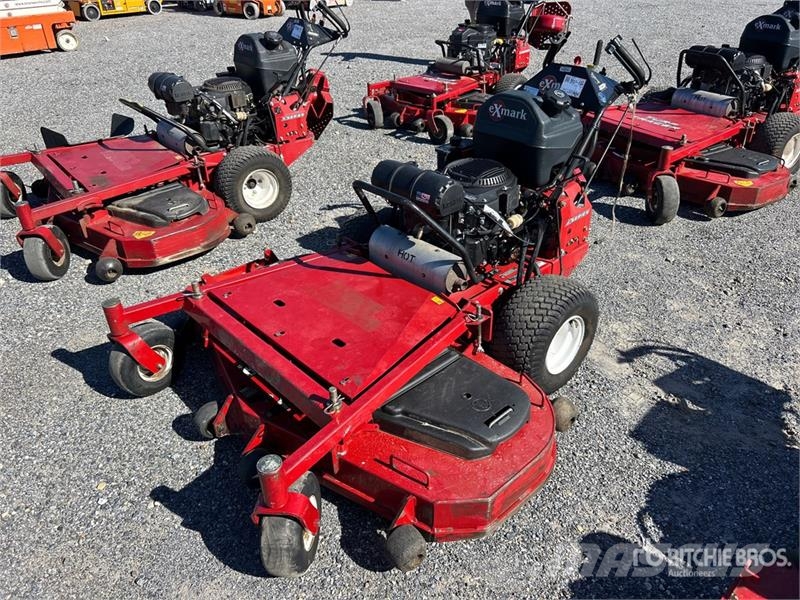 Exmark Turf Tracer X-Series Stand-On Lawn Mower Vrtni traktor kosilnice