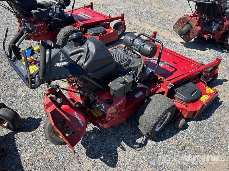 Exmark Turf Tracer X-Series Stand-On Lawn Mower Vrtni traktor kosilnice