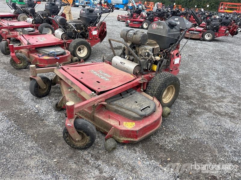 Exmark Turf Tracer X-Series 4x2 Stand-On Lawn Mower Vrtni traktor kosilnice