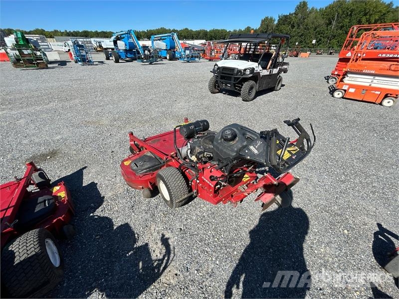 Exmark Turf Tracer X-Series Stand-On Lawn Mower Vrtni traktor kosilnice