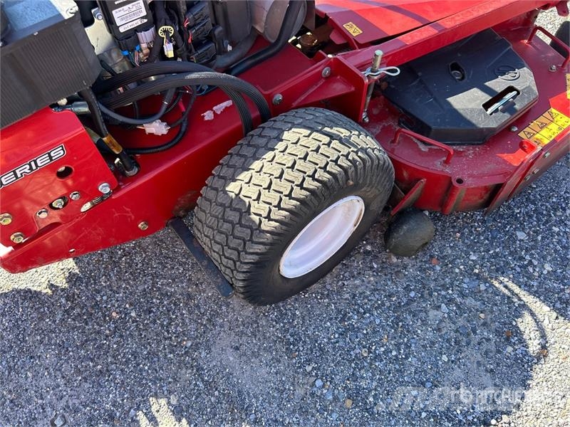 Exmark Turf Tracer X-Series Stand-On Lawn Mower Vrtni traktor kosilnice