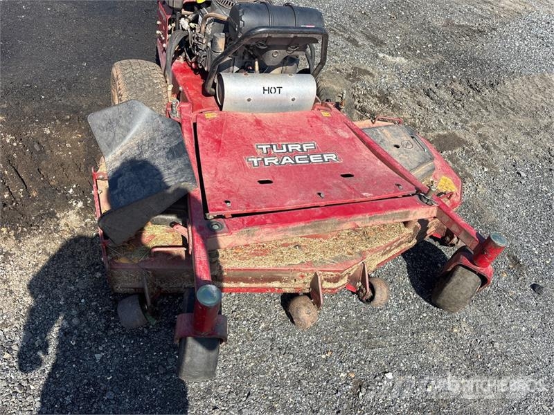 Exmark Turf Tracer X-Series 4x2 Stand-On Lawn Mower 騎乘式割草機