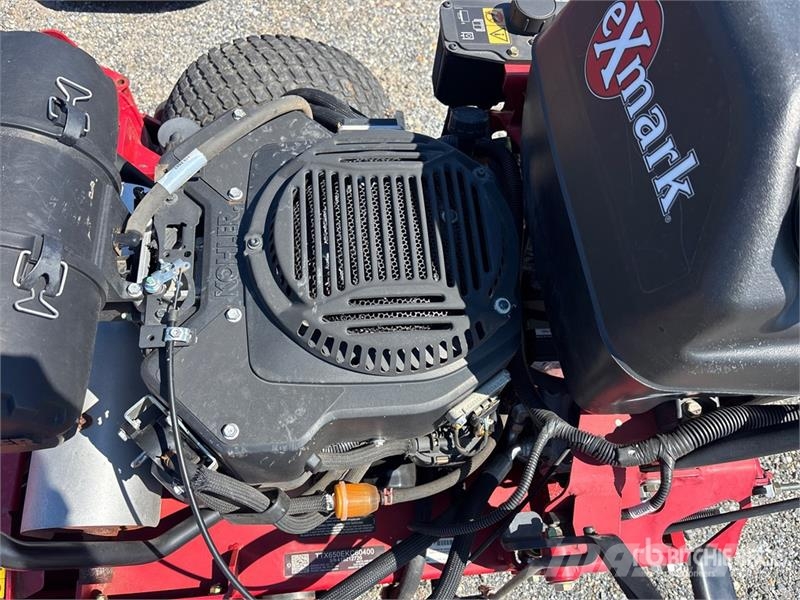 Exmark Turf Tracer X-Series 4x2 Ride-On Lawn Mower Vrtni traktor kosilnice