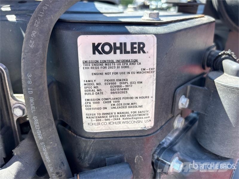 Exmark Turf Tracer X-Series Stand-On Lawn Mower Vrtni traktor kosilnice