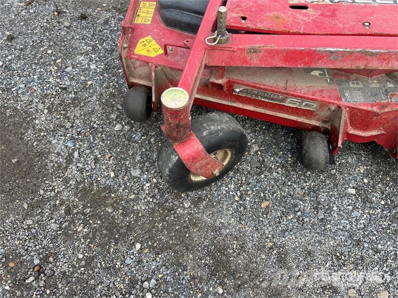 Exmark Turf Tracer X-Series Stand-On Lawn Mower 乗用・自走モア/芝刈り機