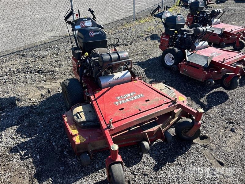 Exmark Turf Tracer X-Series Stand-On Lawn Mower ركوب الحشائش