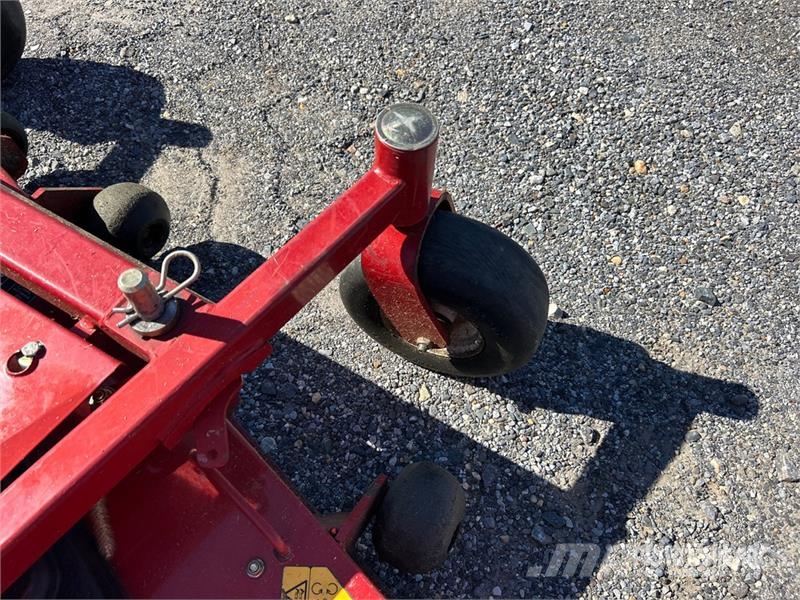Exmark Turf Tracer X-Series Stand-On Lawn Mower Vrtni traktor kosilnice