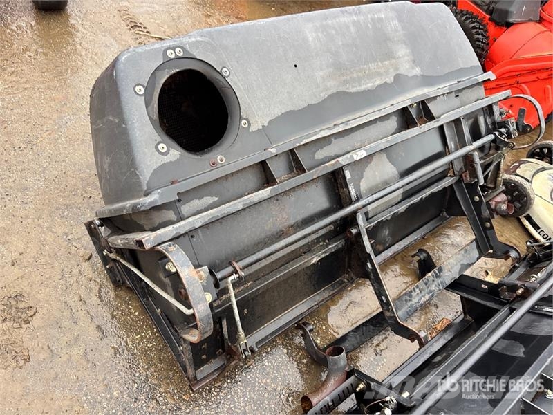 Exmark UltraVac Mower Catching System Сільгосптехніка - Інші